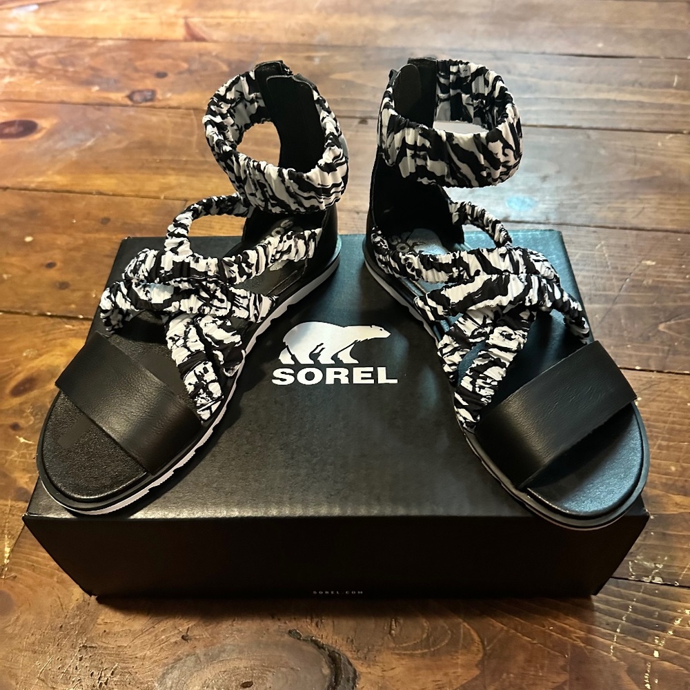 Sorel Ella II Black Leather Ankle Strap Sandals Multiple Sizes NIB